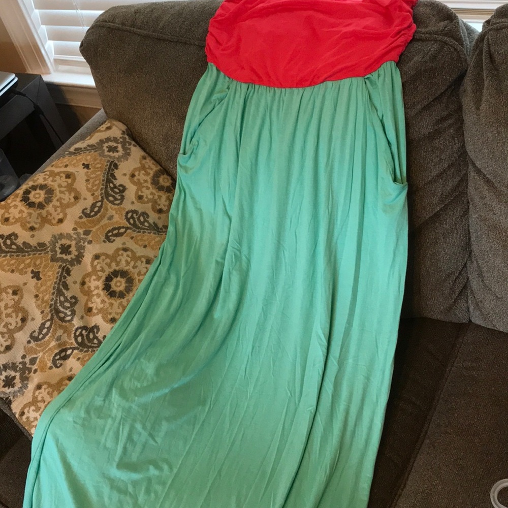 NWOT Colorblock Strapless Maxi Dress